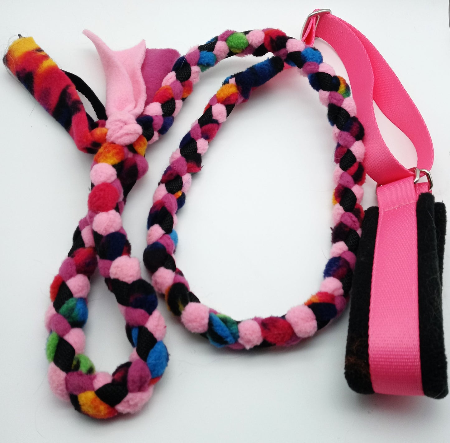 Braided Martingale Leash